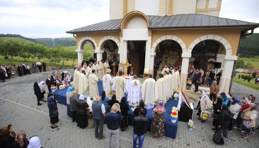 Sărbătoarea Sânzienelor la Mănăstirea din Valea Mare.