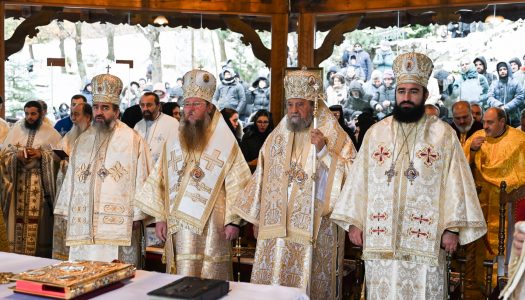 Pomenirea Părintelui Arsenie Boca la Mănăstirea Prislop – 34 de ani de la trecerea la cele veșnice