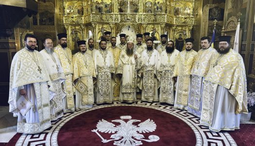 Vecernia din Sfânta și Marea Duminică a Paștilor