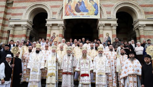 Cinci arhierei au liturghisit la hramul Catedralei mitropolitane din Sibiu