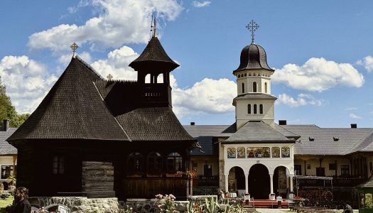 Hramul Mănăstirii „Sfântul Proroc Ilie” din Toplița