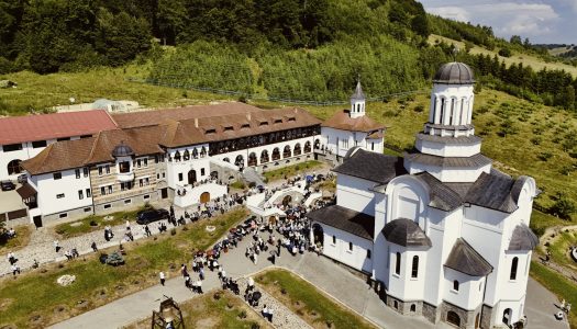 Hramul Mănăstirii „Nașterea Sfântului Ioan Botezătorul” din Valea Mare